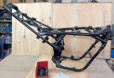 Suzuki Bandit GSF 600 WVA8 Rahmen mit Papieren und Schrauben