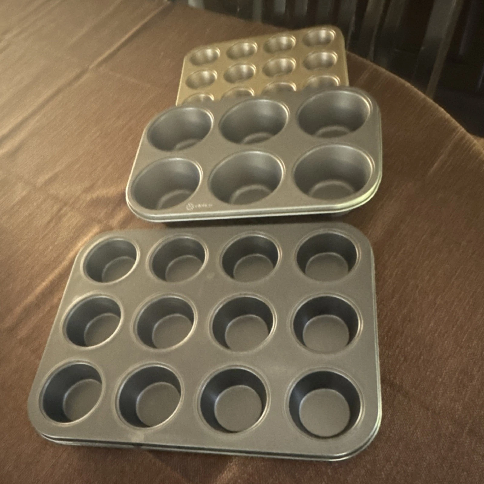 Ecolution Muffin Pan Set Non-Stick Silver Gray 6 & 12 Cup Four-Piece Metal