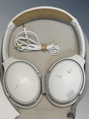Bose SoundLink II Around-Ear Wireless Bluetooth Headphones White W/Case.