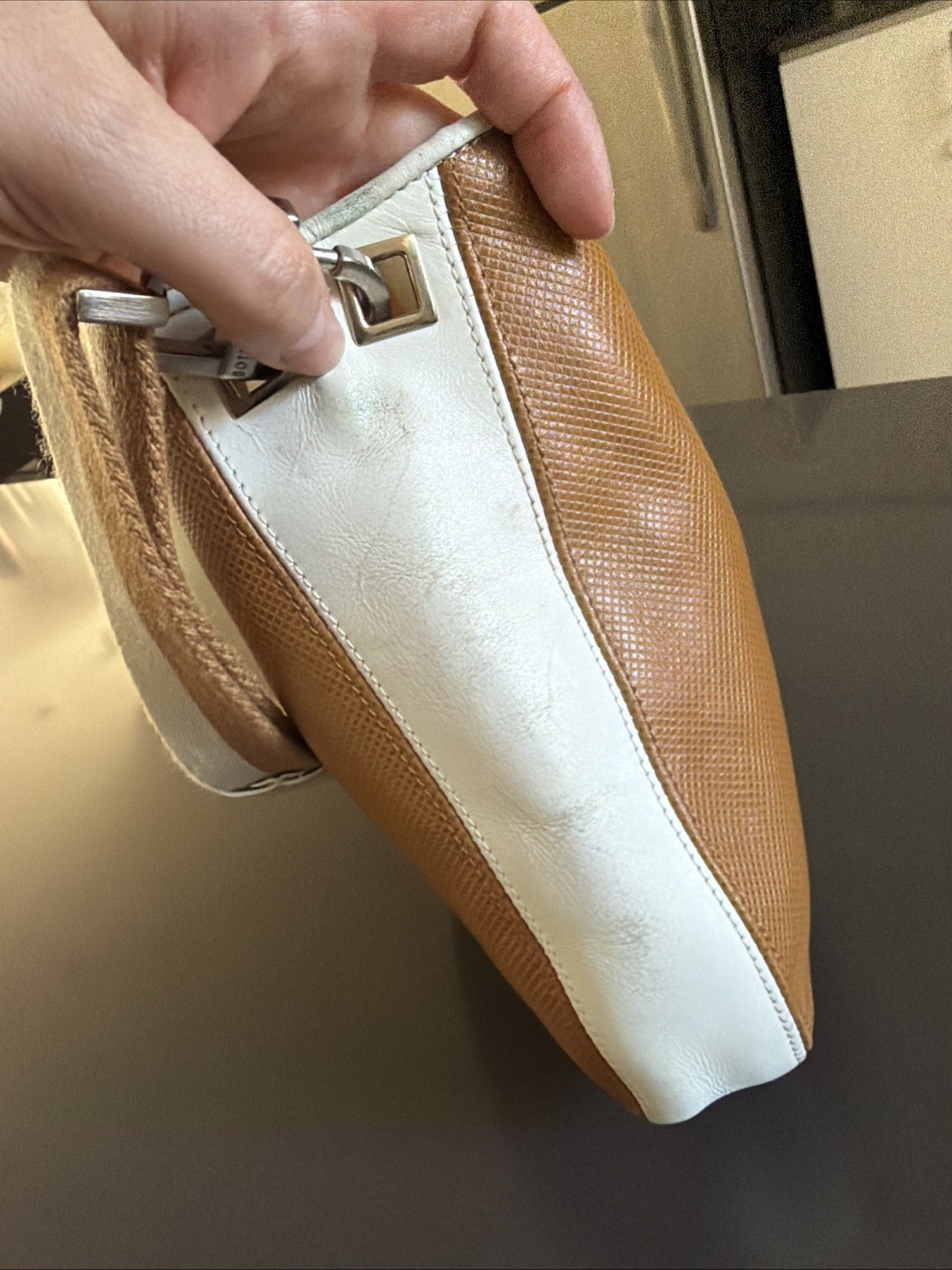 Vintage Bottega Veneta Made In Italy Shoulder Bag thumbnail 6