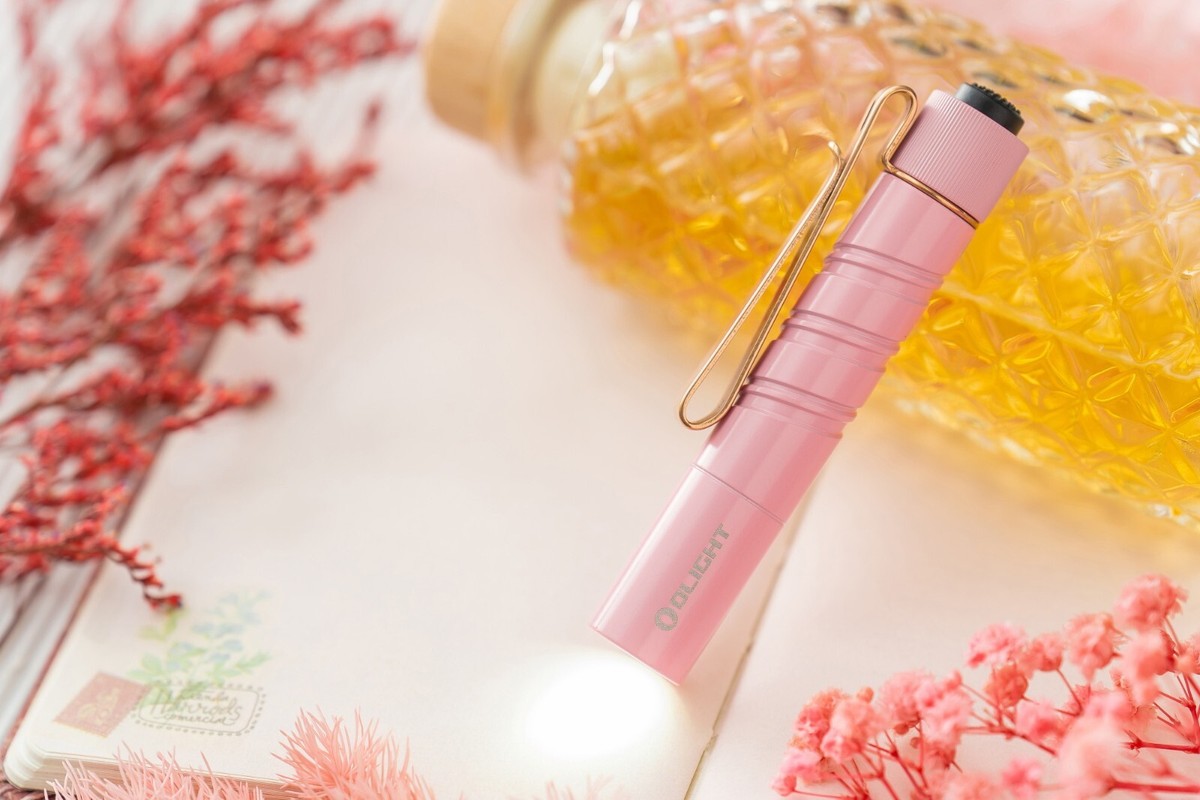 Olight I3T 2 EOS Sweet Pink Dual Output Tail Switch EDC Flashlight