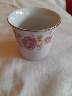 hübscher kleiner Porzellan Becher / Tischvase Royal trognana Monopoli Blumendeko