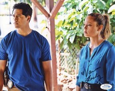 Vanessa Lachey NCIS Hawaii Autographed Signed 8x10 Photo ACOA
