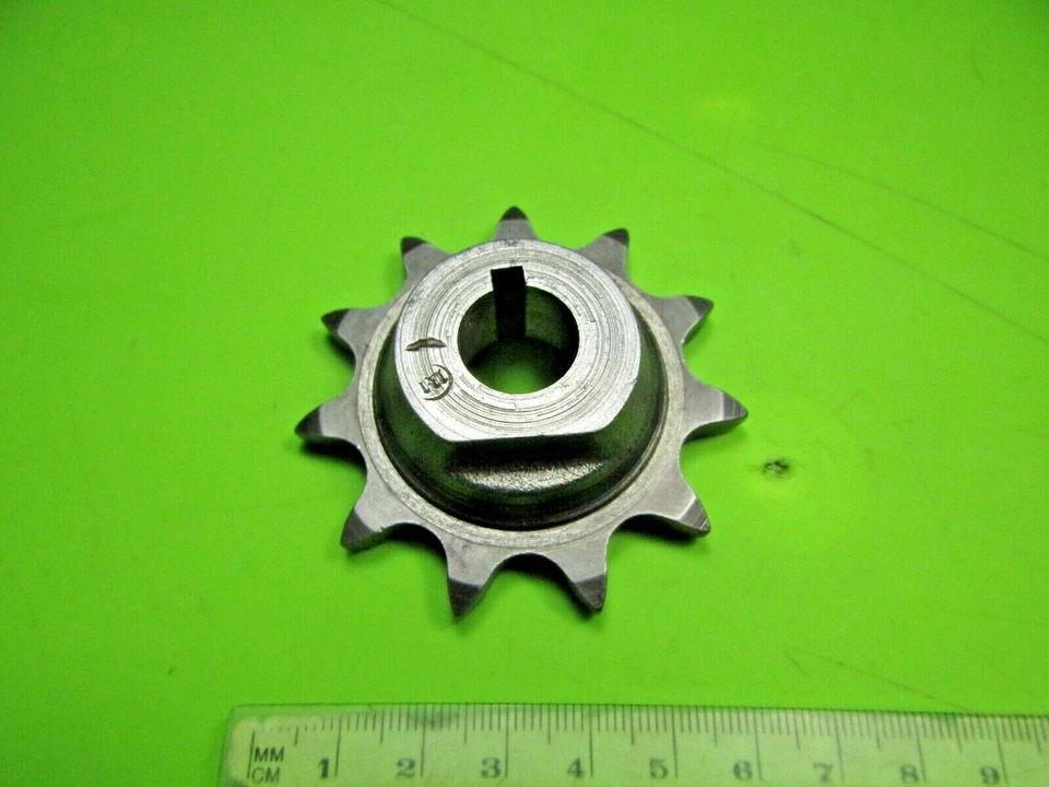 Piñón de transmisión Montesa Cota 123 11 dientes p/n 2863.046.Z011 nuevo de lote # 3 28M 1980-1982 Foto 2 de 4