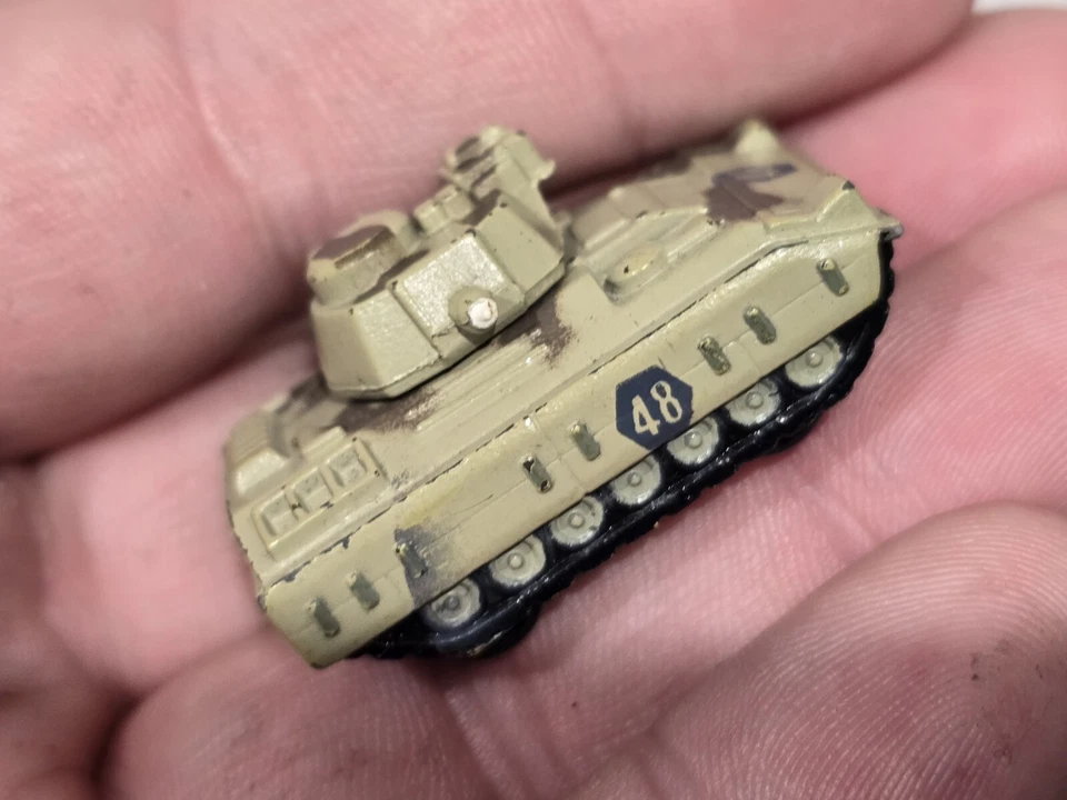 ⭐️ Tanque Lanzacohetes Ejército Militar MICRO MÁQUINAS De Colección Jeep Galoob ⭐️ Foto 3 de 4