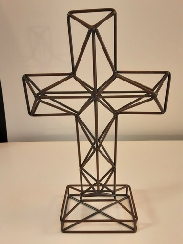 Decoración de cruz de pie de metal 3D marrón - Imagen 4 de 8