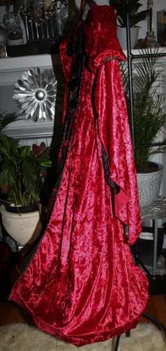 3 PC.TUDOR PRINCESS VELVET BURGUNDY/BLK FANCY DRESS FREE MASK&TIARA /SZ:LRG 8-10 - 第 4/12 張圖片
