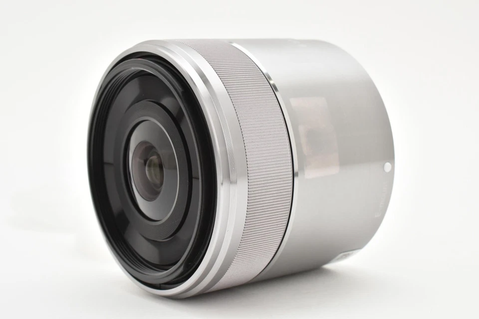 【Unused】SONY E 30mm F/3.5 MACRO SEL30M35 Silver Lens for SONY E mount From Japan - Image 4 of 4