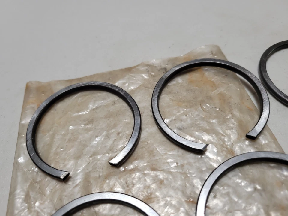 10件全新左壳轴承固定环适用于83-02 Harley Davidson BT固定 — 第 2/4 张图片