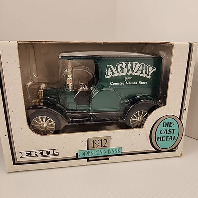 ERTL 1912 Open Cab AGWAY DELIVERY TRUCK BANK Diecast Metal 1/25 Scale