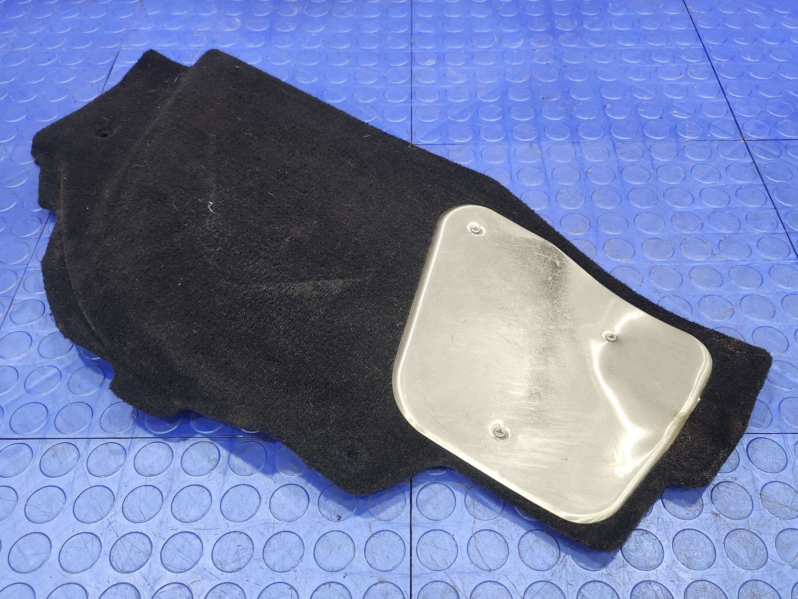 03-12 Maserati Quattroporte Center Console Carpet Left Driver Side OEM 66934200