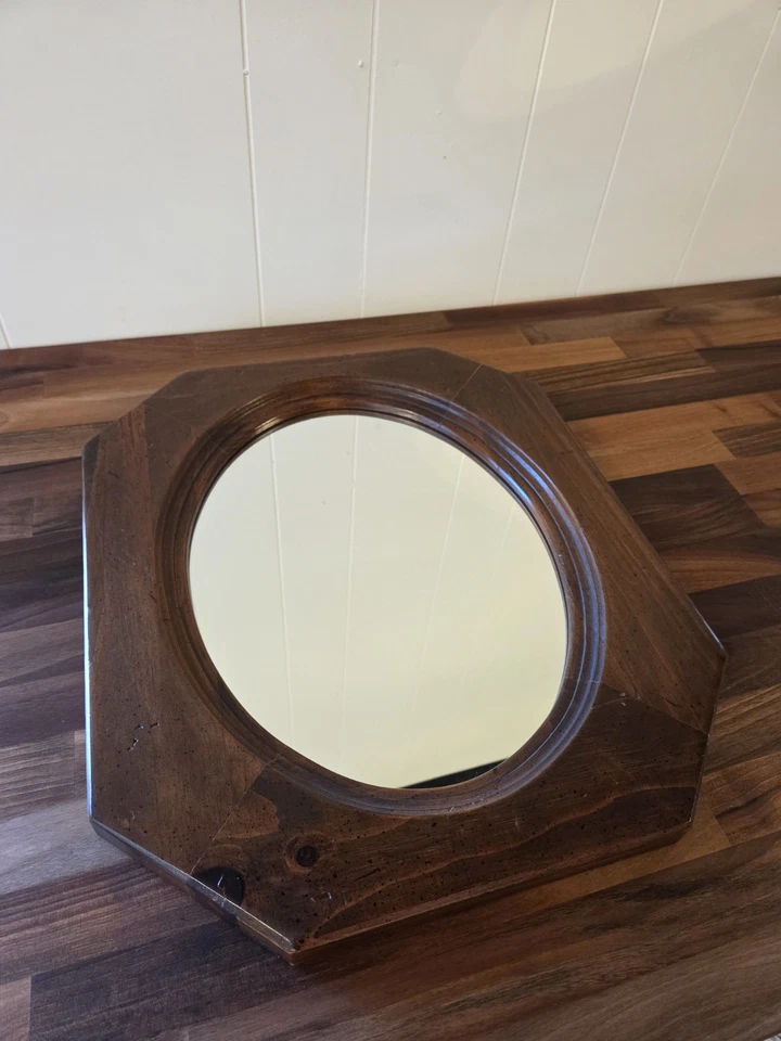 Impresionante espejo de madera octogonal máximo | Decoración moderna de granja de mediados de siglo Foto 3 de 4