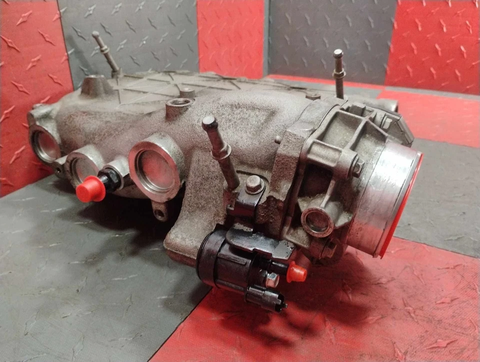 Chevrolet Traverse 2009-2011 colector de admisión superior plenum con carrocería de acelerador 169 k Foto 2 de 4