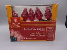 Home Accents 25 Ct Red Faceted C9 LED String Christmas Lights- New