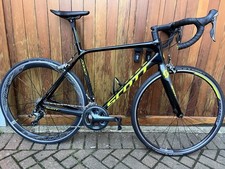 Scott Addict 30 Carbon Road Bike 54cm – Carbon Wheel – Shimano 105 – Lightweight