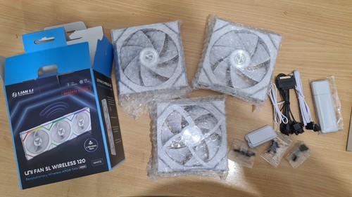 LIAN Li UNI FAN SL WIRELESS 120 (3 PACK) WITH CONTROLLER, REVERSE BLADE, WHITE - Bild 5 von 10