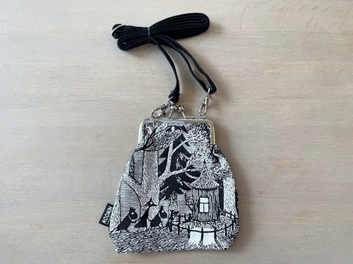 Borsa a tracolla Moomin con Snorkmaiden, Fillyjonk e Moomintroll al buio - Foto 2 di 8