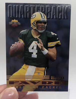 Brett Favre Green Bay Packers 1997 Score Board Playbook #4 NFL Football Card