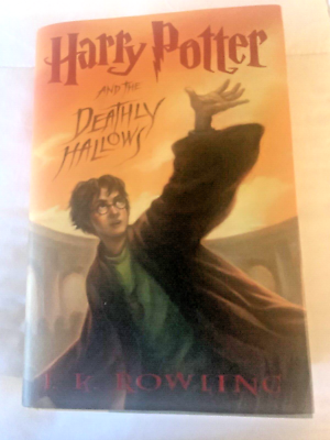 FIRST EDITION BOOK #7 Harry Potter and the Deathly Hollows with