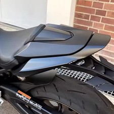 Mattschwarz R&uuml;cksitzbezug Hecksitzverkleidung F&uuml;r Honda CB650R CBR650R 2024-2026