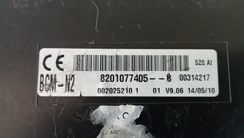 8201077405B Caja Reles/Fusibles para RENAULT KANGOO II (F/KW0) * 1121170 - Imagen 3 de 6