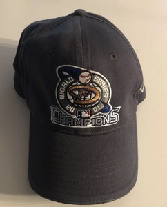 2001 world series hat