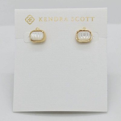 Alexa Vintage Silver Metal Statement Earrings | Kendra Scott Kendra Scot White Shell Earrings display picture 1
