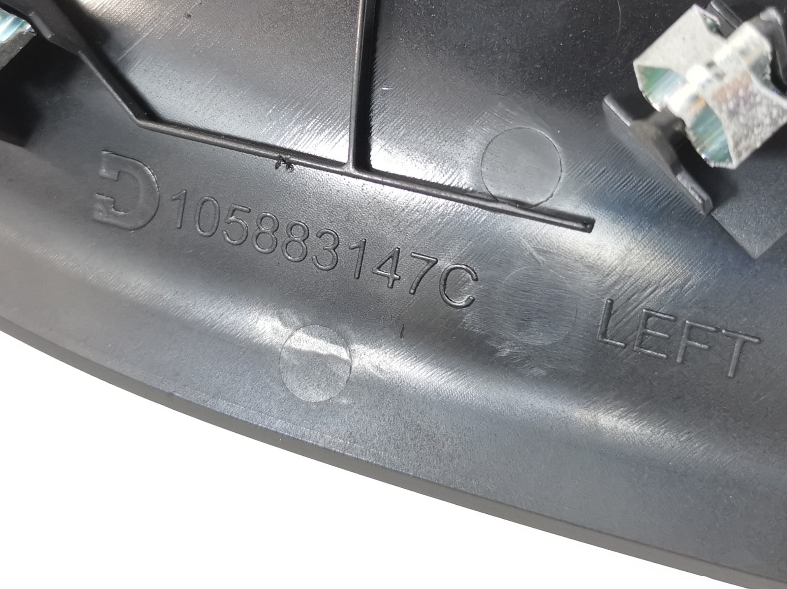 Maserati Levante 3.0 L 2017 Dashboard Left Side Trim Panel 670043359 OEM