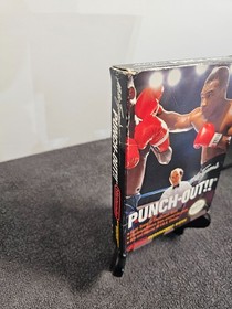 Mike Tyson&rsquo;s Punch-Out, Nintendo NES, CIB con carta, p&oacute;ster, manual, estuche