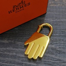 HERMES Gold Plated Hand Cadena Padlock Key Charm 1361c Rise-on