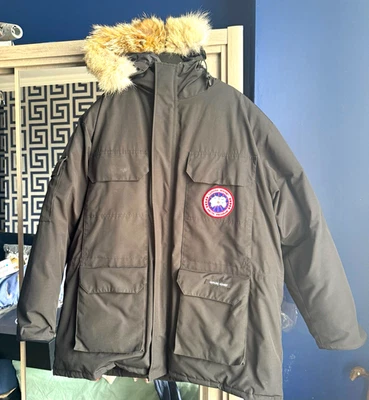 Canada Goose Expedition Arctic Program Black Down Parka Fur Hood Size XL 4660M