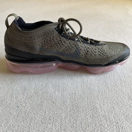 Nike Air Vapormax 2023 FK Flyknit Men Size 10 Shoe Olive Pink Oxford - Picture 8 of 9