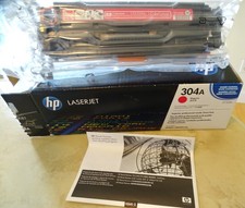 GENUINE HP Copy Magenta Toner 304A / CC533A