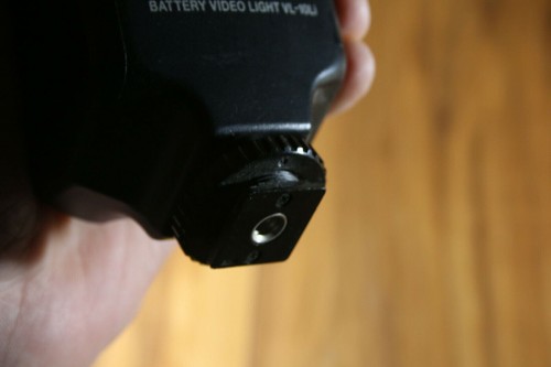 Videocamera Canon VL-10Li Hot Shoe Mount luce alogena funziona perfettamente testata usata in ottime condizioni - Foto 6 di 10