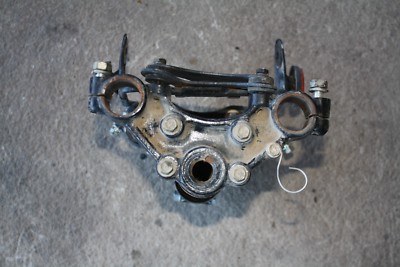 87-01 Kawasaki KE100 Steering Shaft / Triple Tree (KE 100) (44037