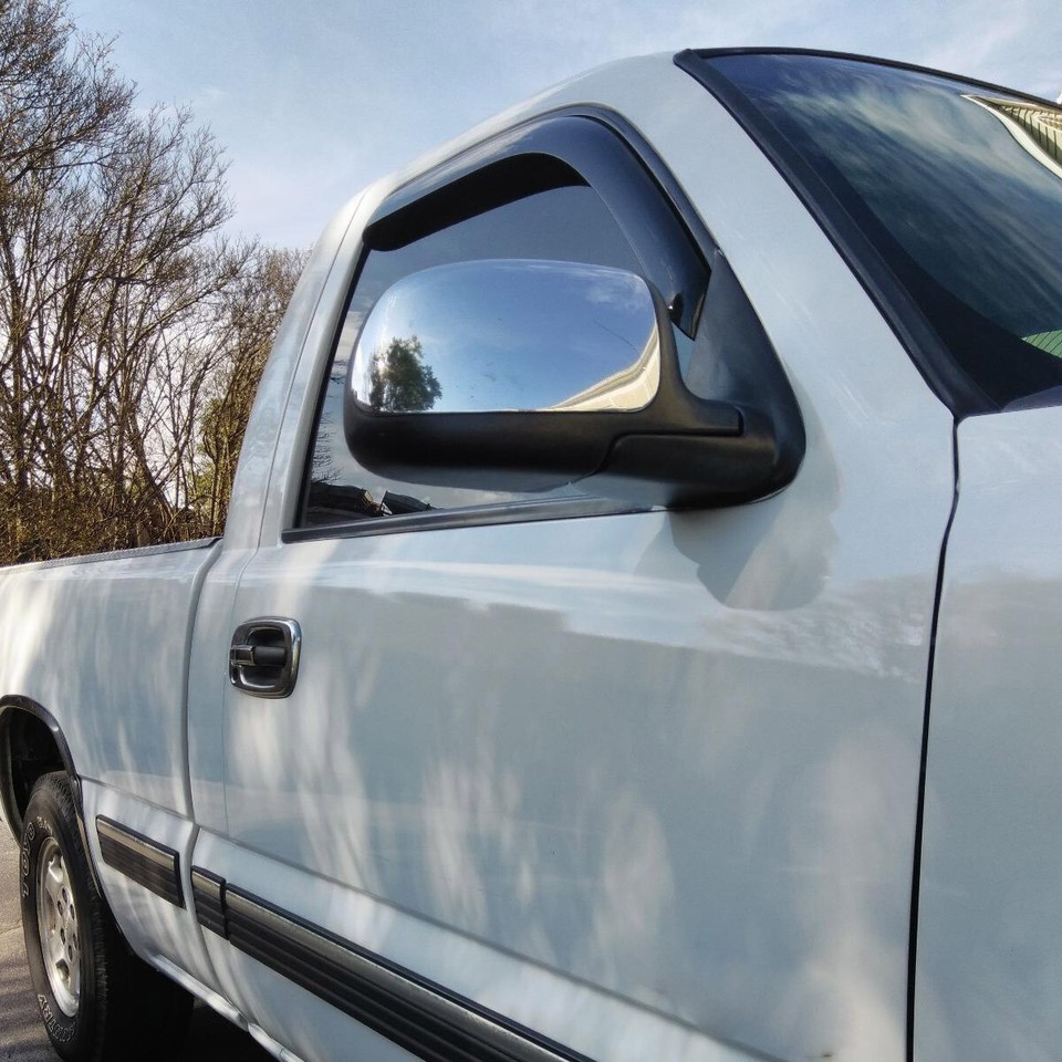 19421170 | Sierra 1500 | Window Vent Visors | Crew Cab | In-Channel | Chrome | Low Profile | Set 19421170 | Sierra 1500 | Window Vent Visors | Crew Cab | In-Channel | Chrome | Low Profile | Set