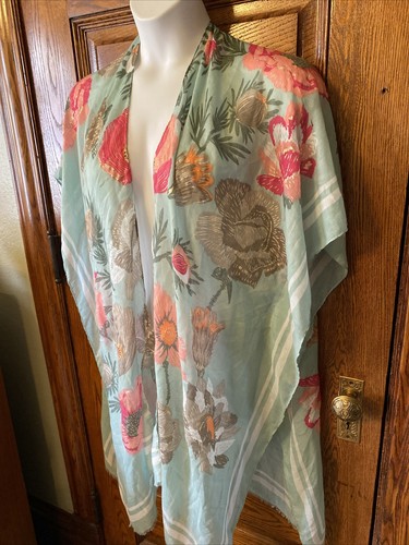 New! The Banyan Tree Floral Flower Kimono, Boho Beach Cover Up (One Size), NWT - Picture 3 of 8