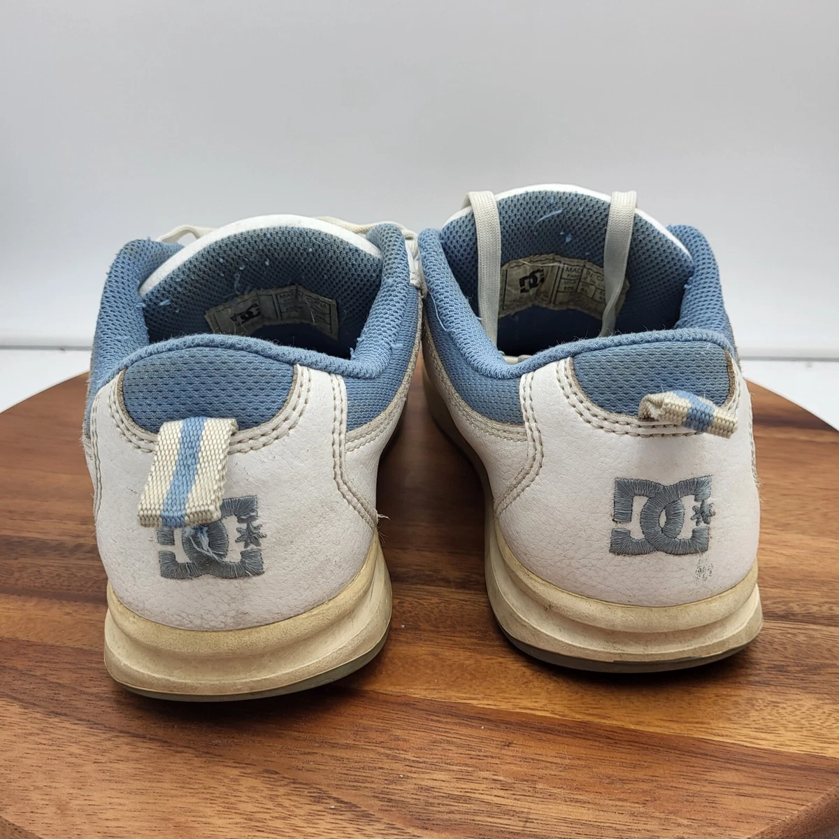DC Shoes Womens Size 10 L DCShoecousa White Blue Leather Skater