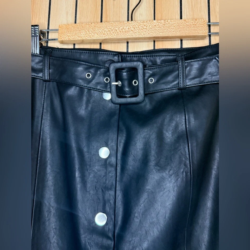 Blank NYC Faux Leather Belted Button Down Skirt 31 - Image 3 of 4