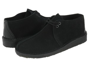 clarks black desert trek