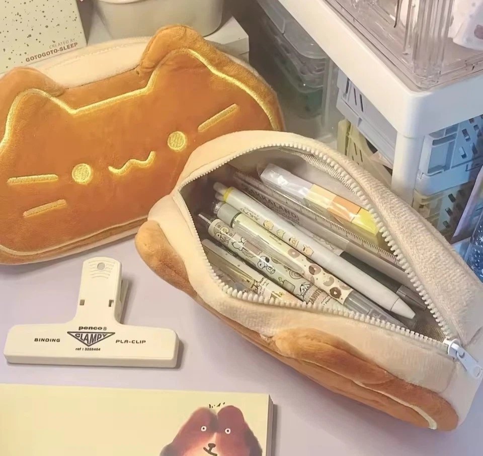 Estuche para lápices gato Foto 3 de 3