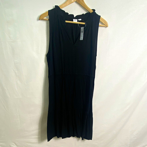 GAP Women’s Size M Black Solid Sleeveless V-Neck A-Line Tiered Midi Dress NWT