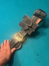 Vintage 1021U Dutyman Full Grain Leather Belt Gun Cuffs Knife Ammo Holders