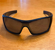 Oakley OO9101-07 Mens Wrap Sunglasses Black G...