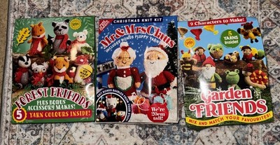 LETS KNIT X 3 Sets Herr und Frau Claus, Waldfreunde und Gartenfreunde. NEU