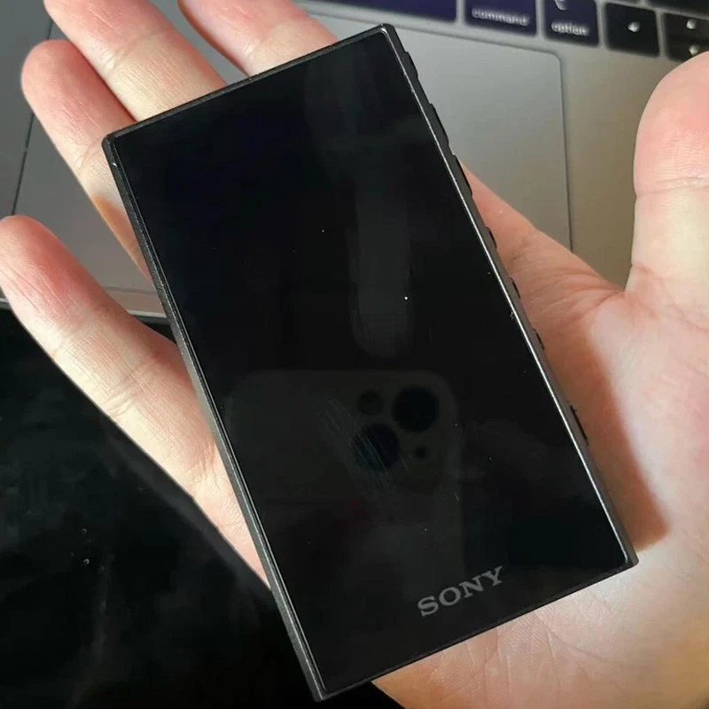 Sony NW-A306 Walkman 32GB Hi-Res Portable Digital Music Multimedia Player - Image 3 of 4