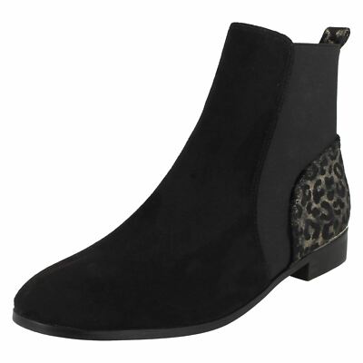 Damen Stiefeletten Spot On Leopardenmuster Absatz