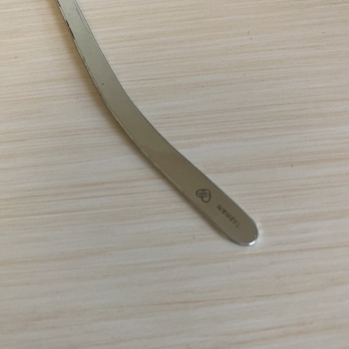 Brighton Love Makes The World Go "Round" Silver Bookmark - Picture 3 of 5