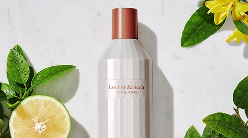 Crema Hidratante Locion De Seda Lima & Jazmín Iluminadora Perfumada Yanbal - Imagen 4 de 5