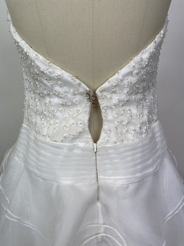 2000s Wedding Dress Y2K Alyce Designs Tiered Ruffle Embroidered Chiffon Halter - Picture 5 of 19
